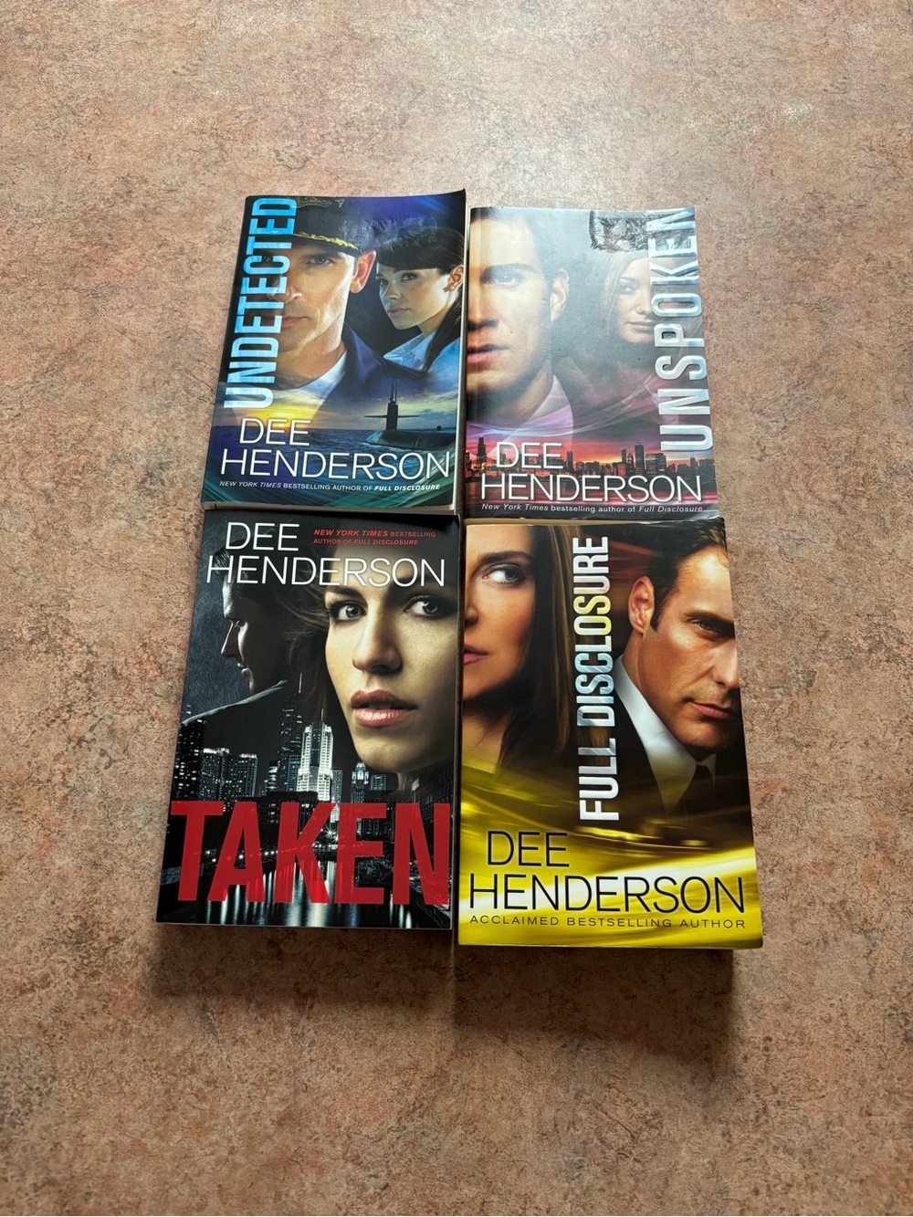 Dee Henderson 4 book romantic suspense bundle